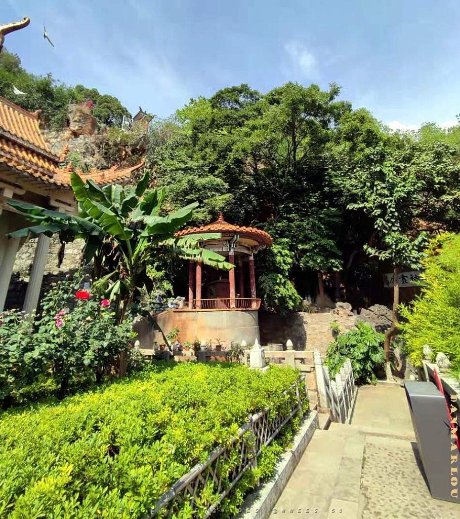 KUNMING - Temple YUANTONG - 42.jpg